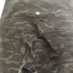Lululemon 21” align crop pant
